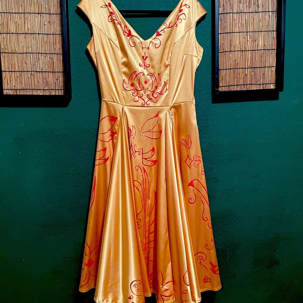 Vintage reproduction hand painted red and gold